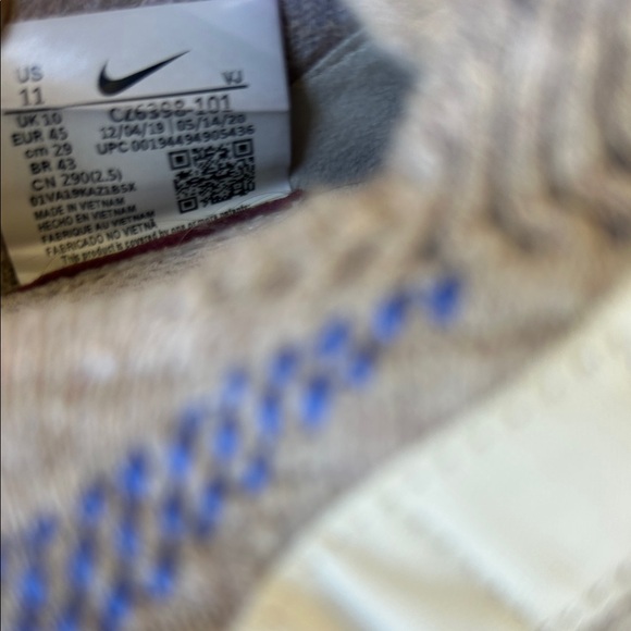 GUC Nike 04 Space Hippie Beige and Blue Men’s Sock Fit Confetti Tread Sneakers - Picture 4 of 4